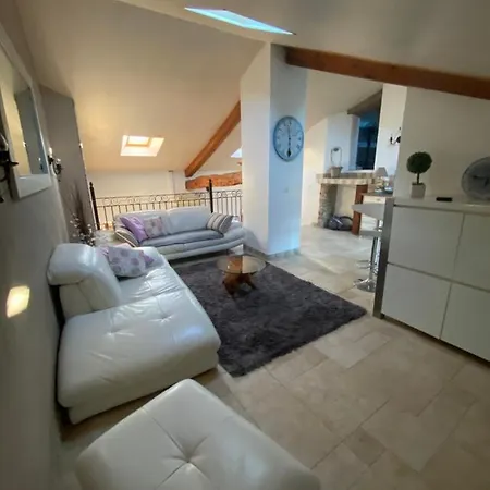 Le Hameau Des Vanades Appartement Ampus