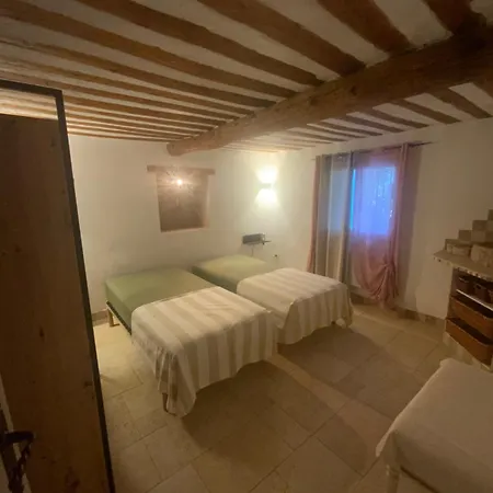 Le Hameau Des Vanades